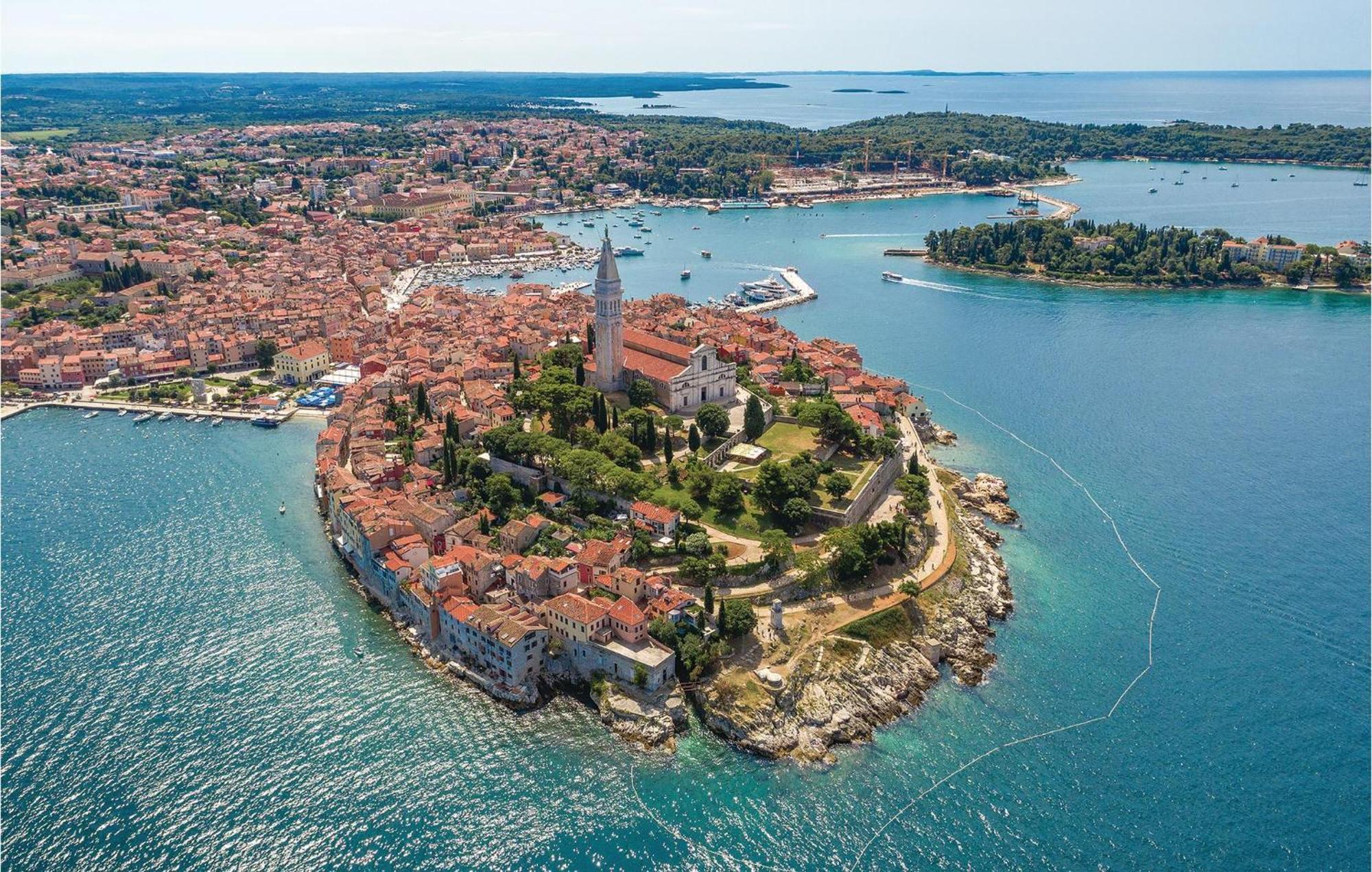 Appartement Lovely In With Wifi Rovinj